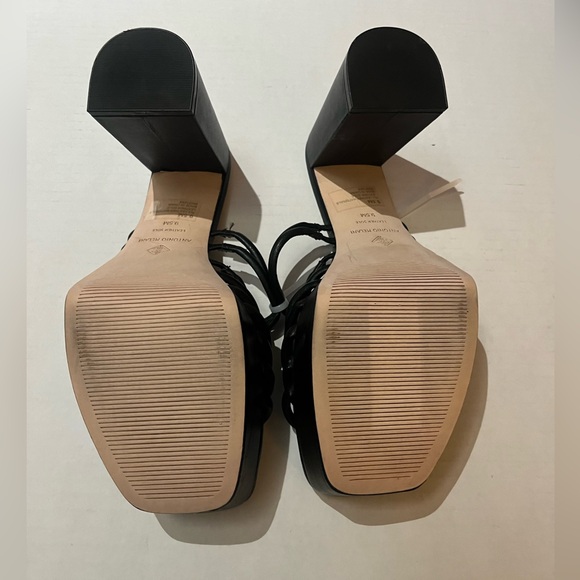 Antonio Melani black size 9.5 women’s heels - Picture 8 of 8